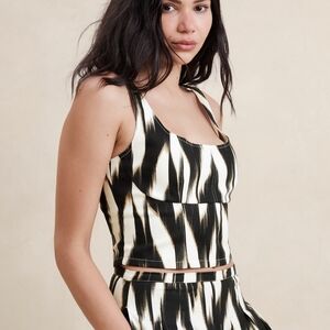 Banana Republic Linen-Blend Cropped Bustier 14